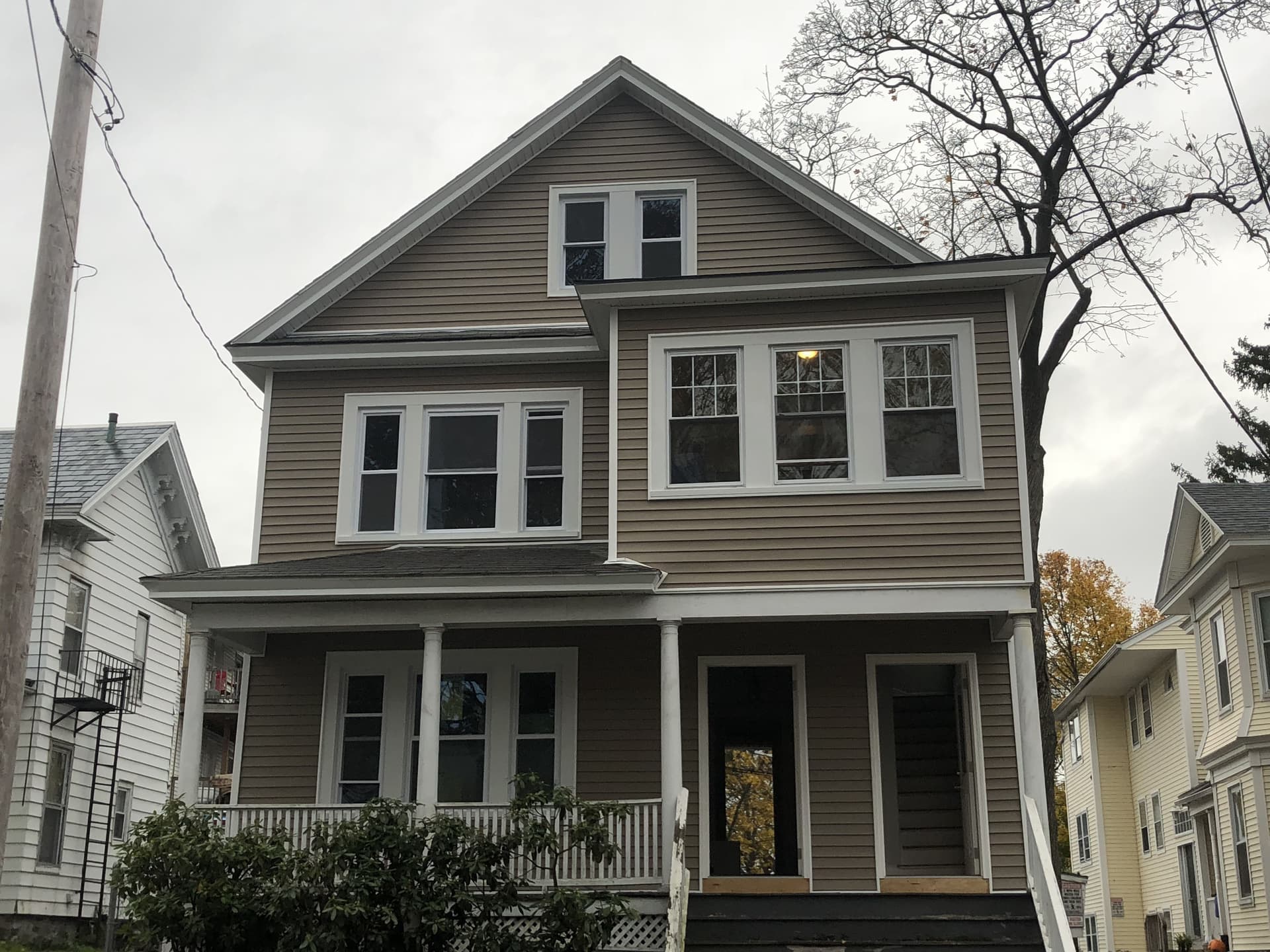 Siding Replacement installation by Wolf's Siding Inc., Massachusetts
